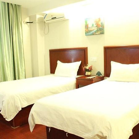 Greentree Inn Guangdong Shantou Gurao Gugui Road Business Hotel Exterior photo