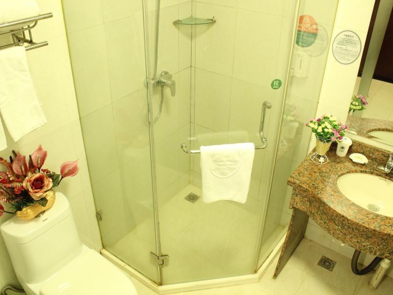 Greentree Inn Guangdong Shantou Gurao Gugui Road Business Hotel Exterior photo