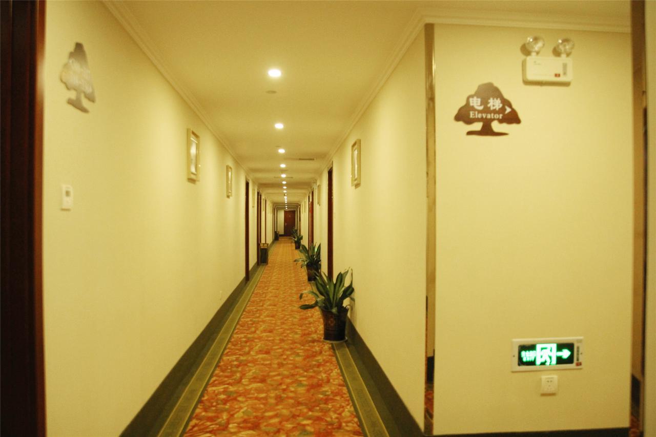 Greentree Inn Guangdong Shantou Gurao Gugui Road Business Hotel Exterior photo